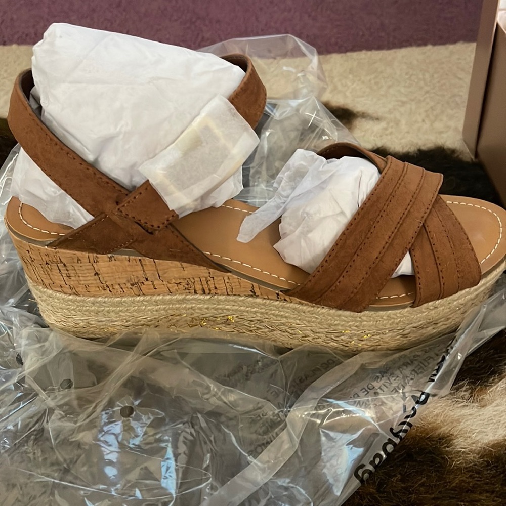 Fergalicious Pounce Wedge Sandal